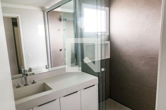 Banheiro da Suíte 1 de apartamento à venda com 3 quartos, 133m² em Parque Reboucas, São Paulo