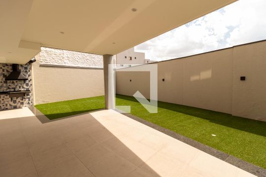 Área comum de kitnet/studio à venda com 1 quarto, 24m² em Cidade Mãe do Céu, São Paulo