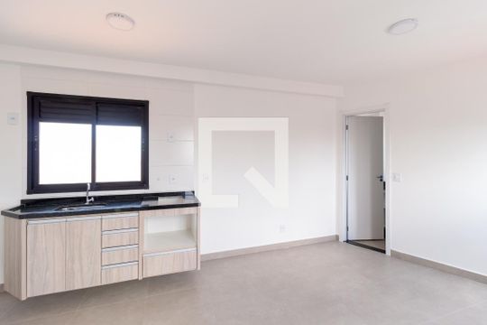Sala/Suíte de kitnet/studio à venda com 1 quarto, 24m² em Cidade Mãe do Céu, São Paulo