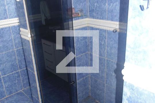 Banheiro da Suíte 1 de casa para alugar com 5 quartos, 410m² em Pituba, Salvador