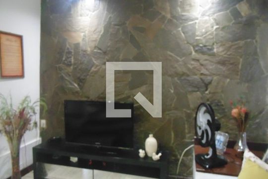 Sala  de casa para alugar com 5 quartos, 410m² em Pituba, Salvador