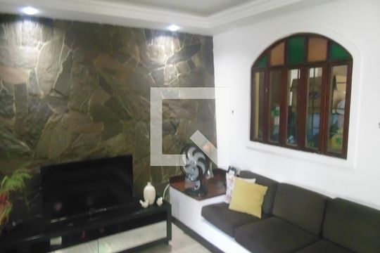 Sala  de casa para alugar com 5 quartos, 410m² em Pituba, Salvador