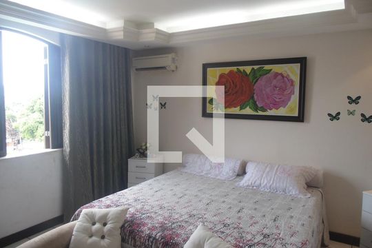 Quarto 1 de casa para alugar com 5 quartos, 410m² em Pituba, Salvador