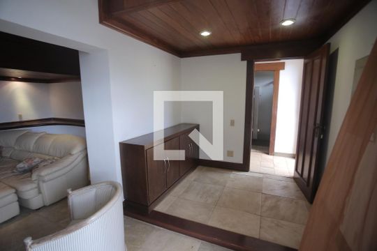 SALA de casa à venda com 5 quartos, 1800m² em Belvedere, Belo Horizonte