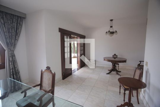 Sala de casa à venda com 5 quartos, 1800m² em Belvedere, Belo Horizonte