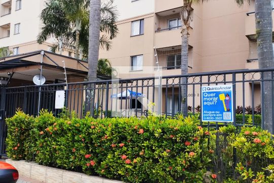 Fachada de apartamento à venda com 2 quartos, 49m² em Vila Roque, São Paulo