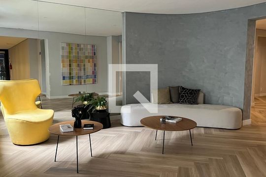 Hall de entrada de apartamento para alugar com 1 quarto, 31m² em Pinheiros, São Paulo