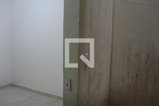 Varanda de apartamento para alugar com 2 quartos, 44m² em Jardim Santa Teresinha, São Paulo