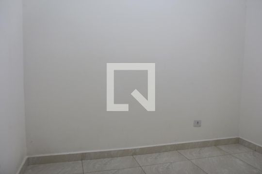 Quarto 1 de apartamento para alugar com 2 quartos, 44m² em Jardim Santa Teresinha, São Paulo