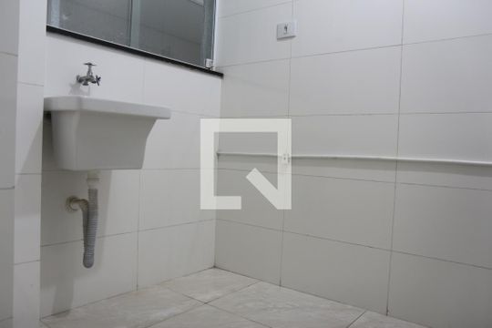 Área de Serviço de apartamento para alugar com 2 quartos, 44m² em Jardim Santa Teresinha, São Paulo