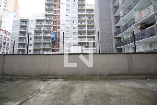 Vista do Quarto de apartamento para alugar com 1 quarto, 25m² em Liberdade, São Paulo