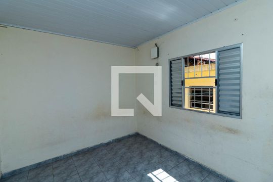 Quarto Casa 2 de casa para alugar com 2 quartos, 150m² em Jardim Cotinha, São Paulo