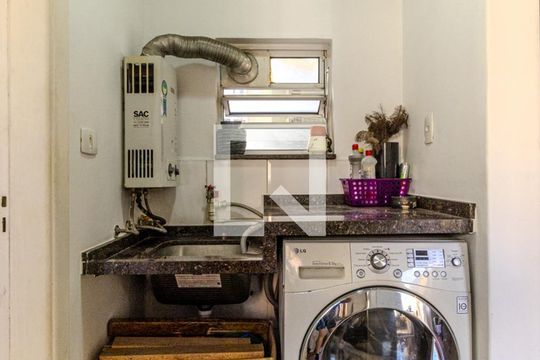 Área de Serviço de apartamento à venda com 1 quarto, 63m² em República, São Paulo