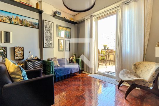 Apartamento à venda com 1 quarto, 63m² em República, São Paulo