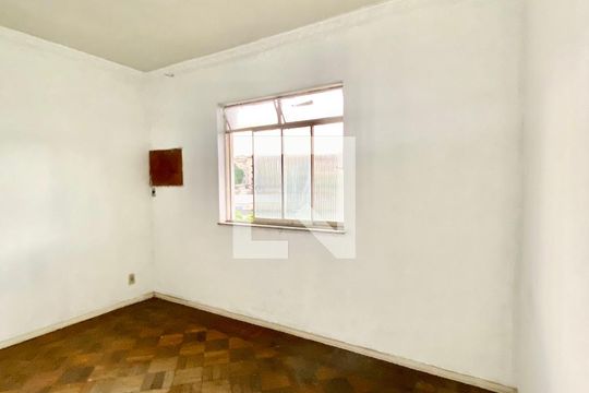 Sala de apartamento à venda com 3 quartos, 88m² em Pilares, Rio de Janeiro