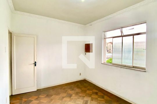 Sala de apartamento à venda com 3 quartos, 88m² em Pilares, Rio de Janeiro