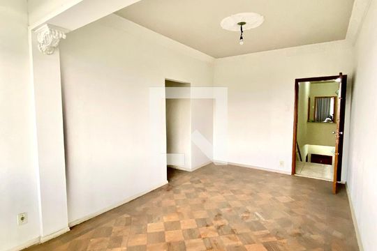 Sala de apartamento à venda com 3 quartos, 88m² em Pilares, Rio de Janeiro