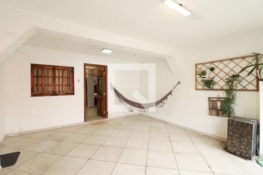 Garagem de casa à venda com 3 quartos, 225m² em Limão, São Paulo
