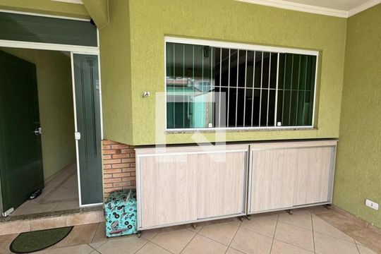 Garagem de casa à venda com 3 quartos, 128m² em Vila Bonilha, São Paulo