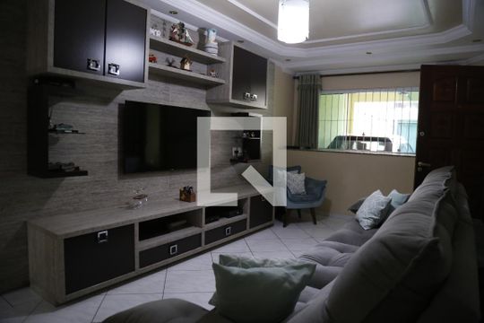 Casa à venda com 3 quartos, 128m² em Vila Bonilha, São Paulo