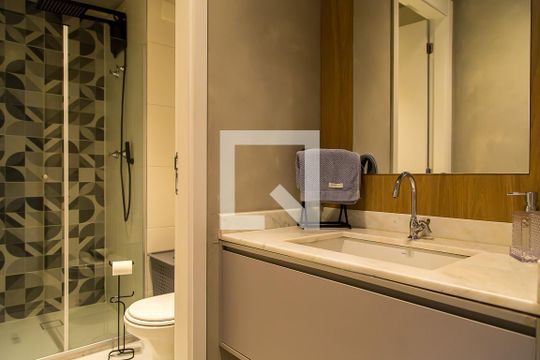 Banheiro de kitnet/studio à venda com 1 quarto, 37m² em Vila Monte Alegre, Santa Luzia