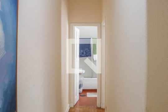 Corredor de casa à venda com 2 quartos, 120m² em Perdizes, São Paulo