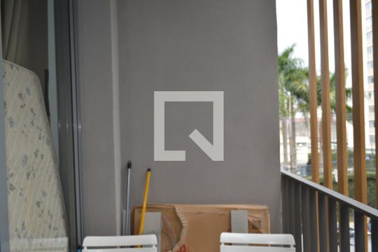 Varanda de kitnet/studio para alugar com 1 quarto, 23m² em Vila Mariana, São Paulo