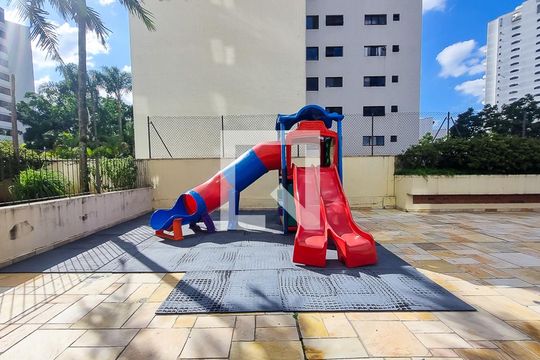 Área comum - Playground de apartamento para alugar com 2 quartos, 81m² em Real Parque, São Paulo