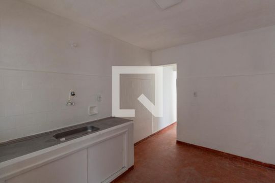 Cozinha de casa para alugar com 1 quarto, 45m² em Jardim Belem, São Paulo