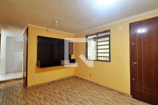 Apartamento para alugar com 2 quartos, 50m² em Jardim Santo André, Santo André