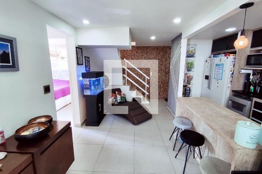 Sala de apartamento à venda com 2 quartos, 120m² em Todos Os Santos, Rio de Janeiro