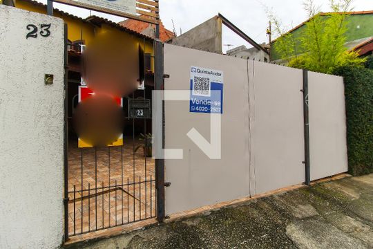Fachada de casa à venda com 3 quartos, 102m² em Vila Jacuí, São Paulo