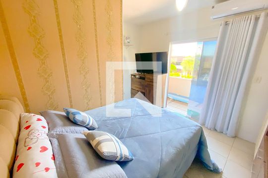 Quarto 2 de casa para alugar com 2 quartos, 120m² em Ingleses do Rio Vermelho, Florianópolis