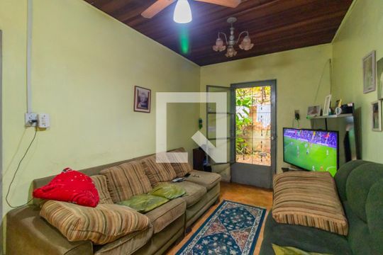 Casa à venda com 2 quartos, 178m² em Jardim Botânico, Porto Alegre