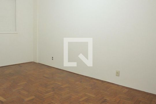 Suíte de apartamento para alugar com 2 quartos, 70m² em Jardim da Campina, São Paulo