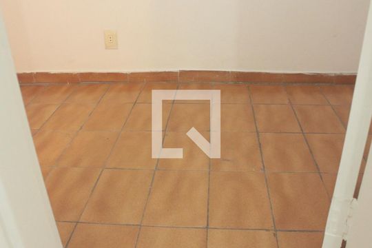 Quarto de apartamento para alugar com 2 quartos, 70m² em Jardim da Campina, São Paulo