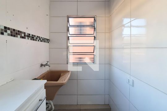 Área de Serviço de apartamento para alugar com 2 quartos, 46m² em Baeta Neves, São Bernardo do Campo