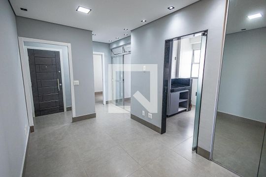 Apartamento para alugar com 4 quartos, 70m² em Guarani, Belo Horizonte