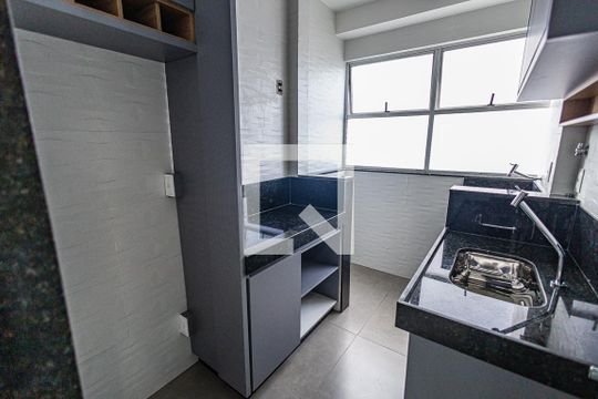 Cozinha de apartamento para alugar com 4 quartos, 70m² em Guarani, Belo Horizonte
