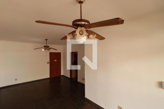 Sala de apartamento para alugar com 3 quartos, 113m² em Centro, Ribeirão Preto