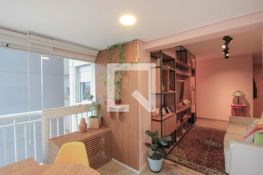 Varanda gourmet de apartamento para alugar com 2 quartos, 69m² em Parque Industrial Tomas Edson, São Paulo