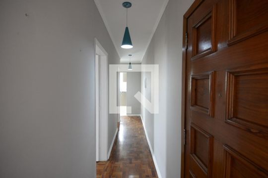 Corredor de apartamento à venda com 2 quartos, 86m² em Vila Deodoro, São Paulo