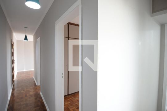 Corredor de apartamento à venda com 2 quartos, 86m² em Vila Deodoro, São Paulo