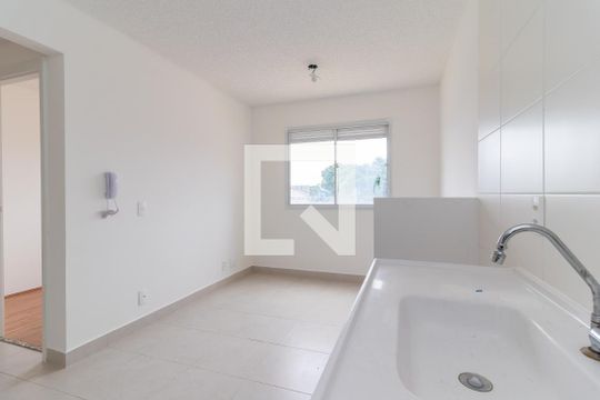 Apartamento à venda com 2 quartos, 34m² em Fazenda Aricanduva, São Paulo
