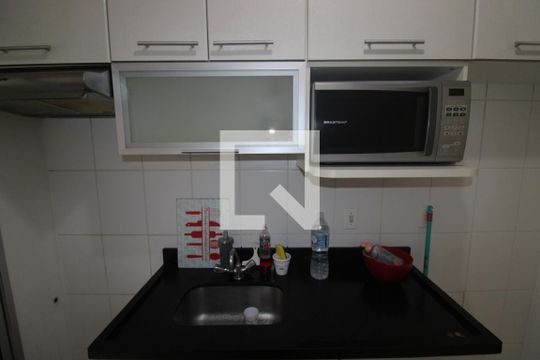 Cozinha de apartamento à venda com 3 quartos, 55m² em Vila Roque, São Paulo