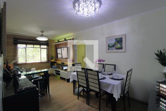 Sala de apartamento à venda com 2 quartos, 70m² em Jardim Umuarama, São Paulo