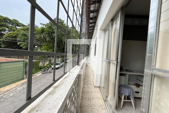 Varanda Quarto 3 de casa à venda com 5 quartos, 230m² em Planalto Paulista, São Paulo