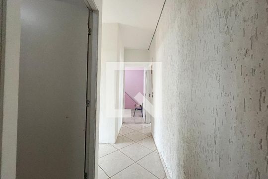 Corredor de casa à venda com 5 quartos, 230m² em Planalto Paulista, São Paulo