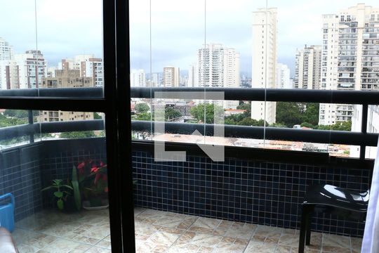 Sacada de apartamento à venda com 3 quartos, 99m² em Vila Romana, São Paulo