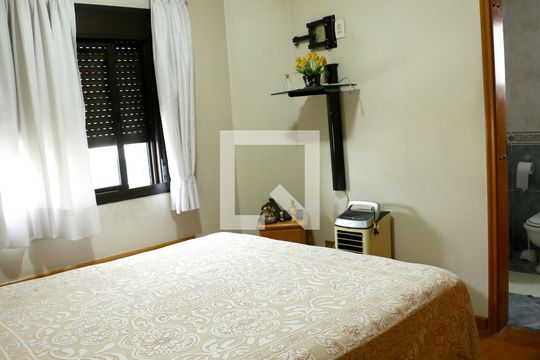 Suite de apartamento à venda com 3 quartos, 99m² em Vila Romana, São Paulo